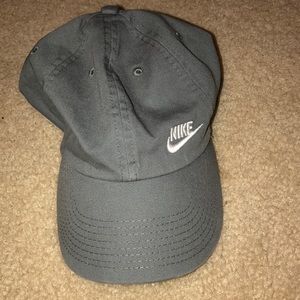 Gray Nike hat